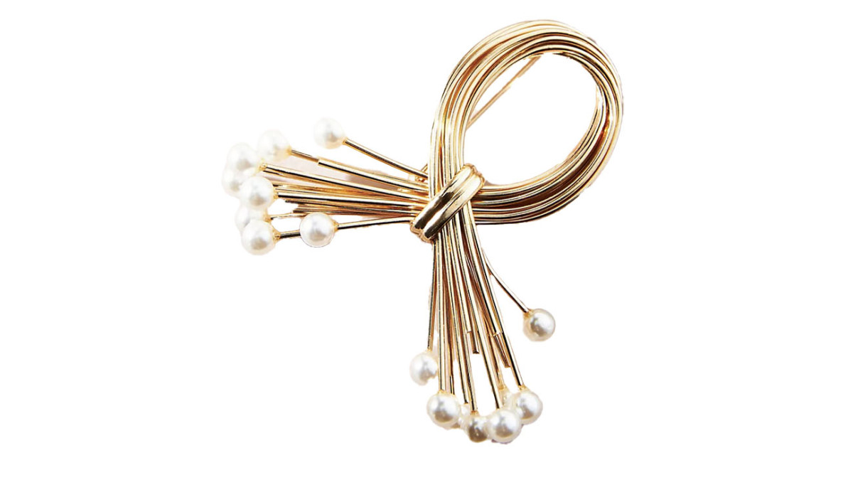 Brooch